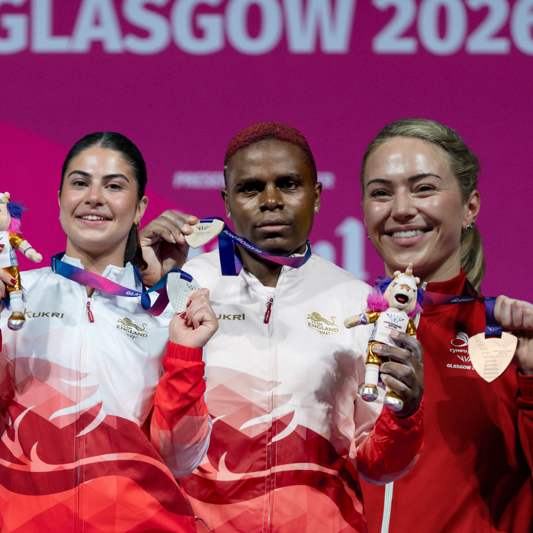 Triple Medals for Weightlifting on Day 4 in Glasgow